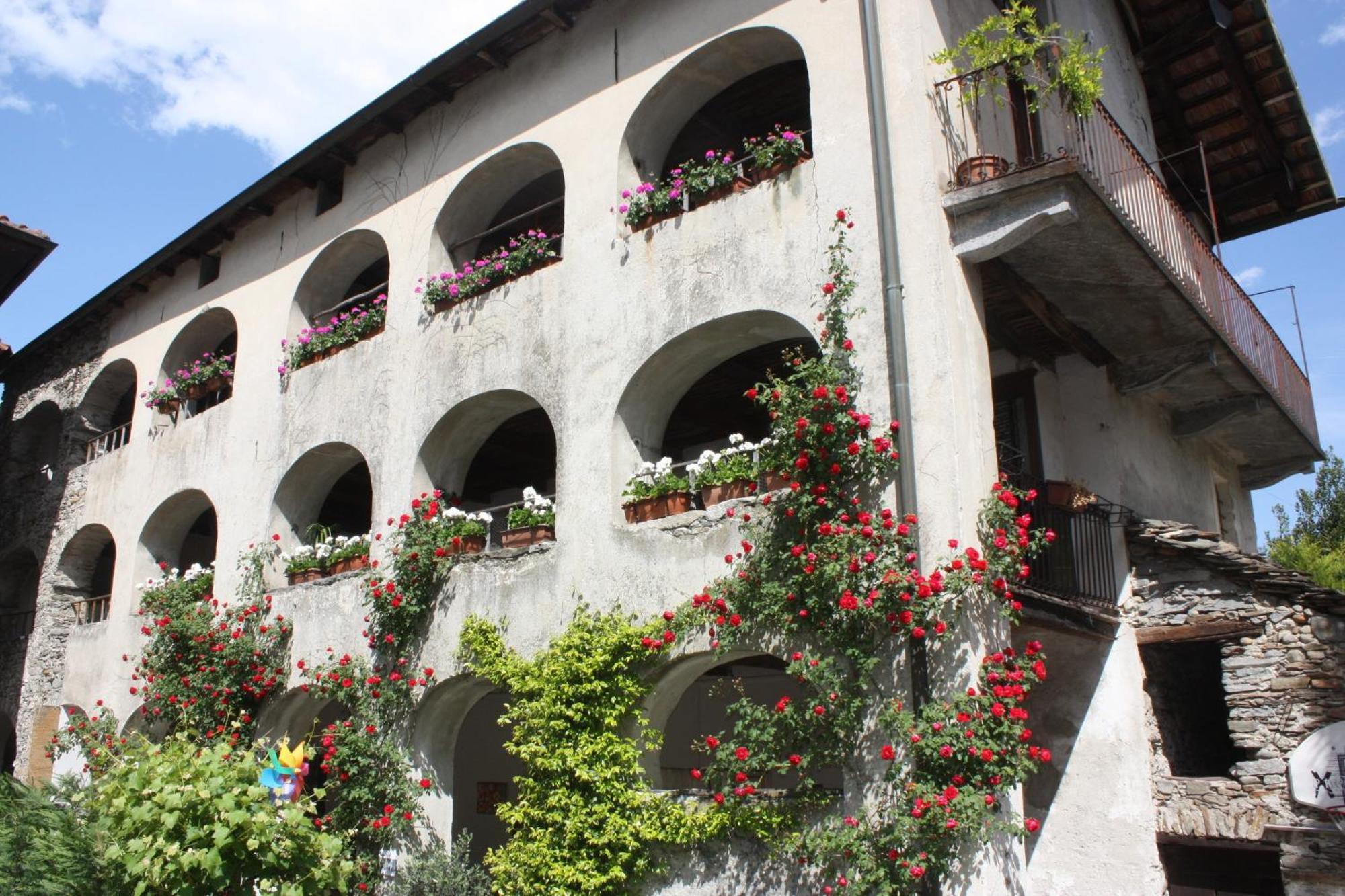 Affittacamere Casa Archi Losone Exteriér fotografie