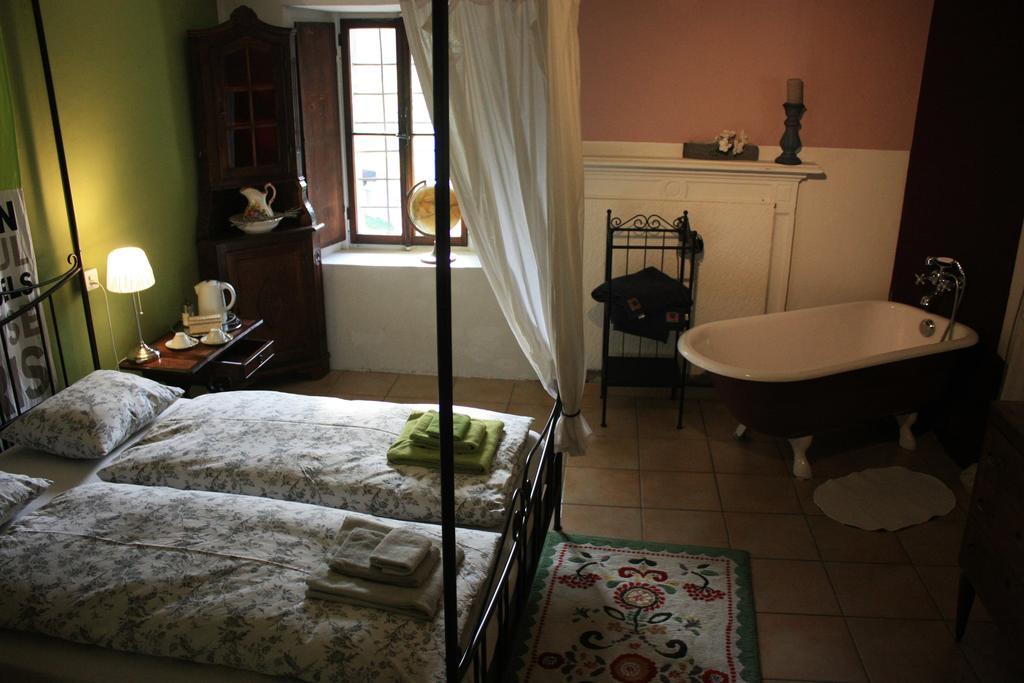 Affittacamere Casa Archi Losone Pokoj fotografie
