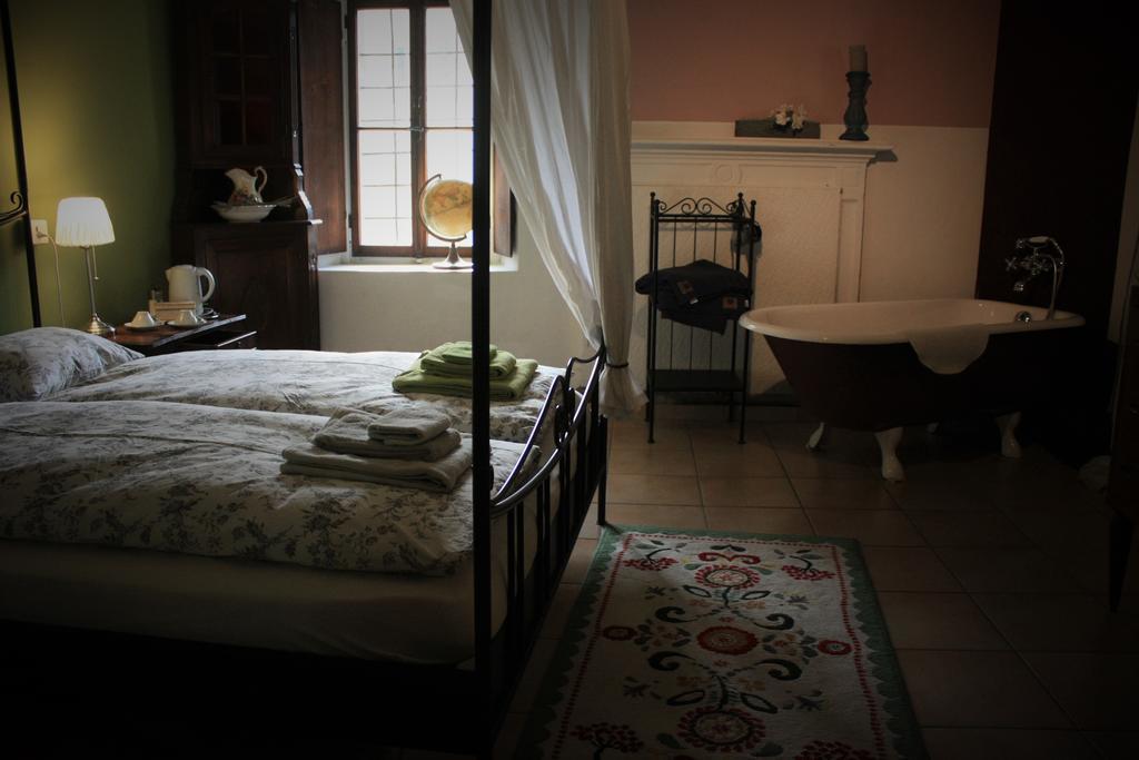 Affittacamere Casa Archi Losone Pokoj fotografie