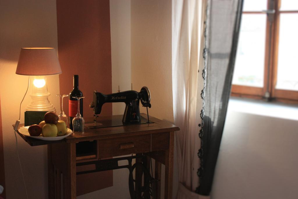 Affittacamere Casa Archi Losone Pokoj fotografie